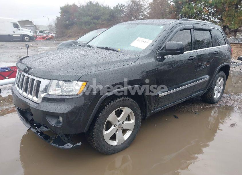 Photo 2 of 2012 Jeep Grand CHEROKEE LAREDO (VIN 1C4RJFAT4CC111783)