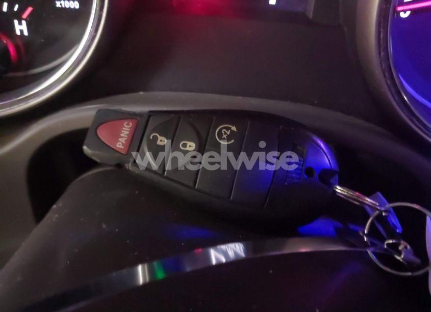 Photo 11 of 2012 Jeep Grand CHEROKEE LAREDO (VIN 1C4RJFAT6CC211755)