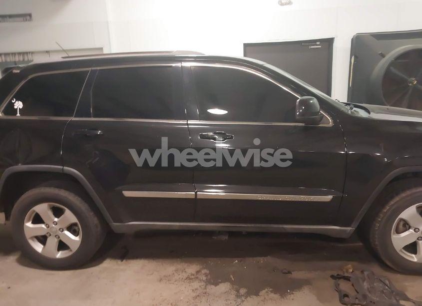 Photo 13 of 2012 Jeep Grand CHEROKEE LAREDO (VIN 1C4RJFAT6CC211755)