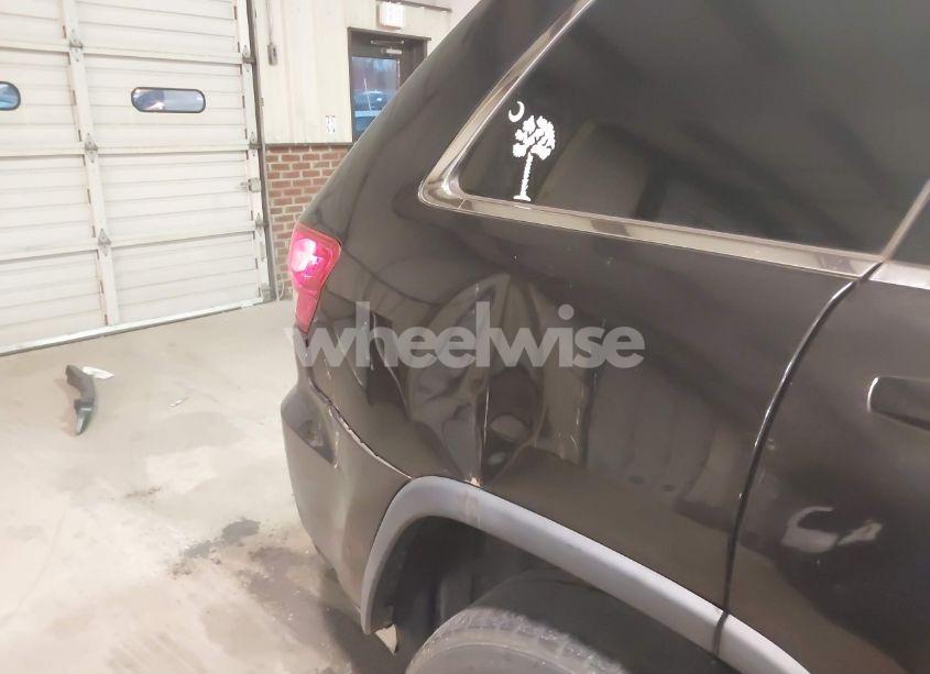 Photo 6 of 2012 Jeep Grand CHEROKEE LAREDO (VIN 1C4RJFAT6CC211755)