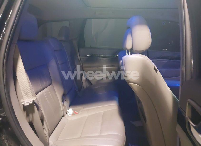 Photo 8 of 2012 Jeep Grand CHEROKEE LAREDO (VIN 1C4RJFAT6CC211755)