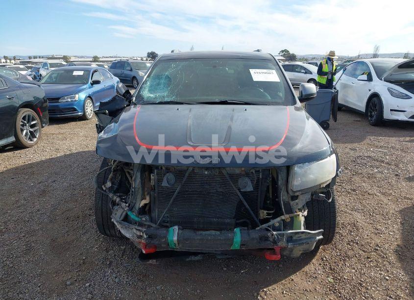 Photo 11 of 2013 Jeep Grand CHEROKEE LAREDO TRAILHAWK (VIN 1C4RJFAT6DC615253)