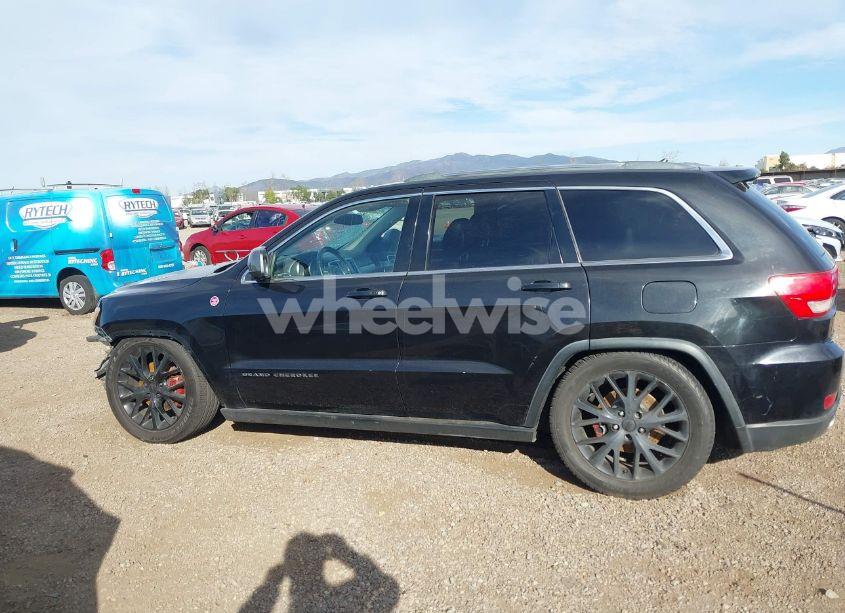 Photo 13 of 2013 Jeep Grand CHEROKEE LAREDO TRAILHAWK (VIN 1C4RJFAT6DC615253)