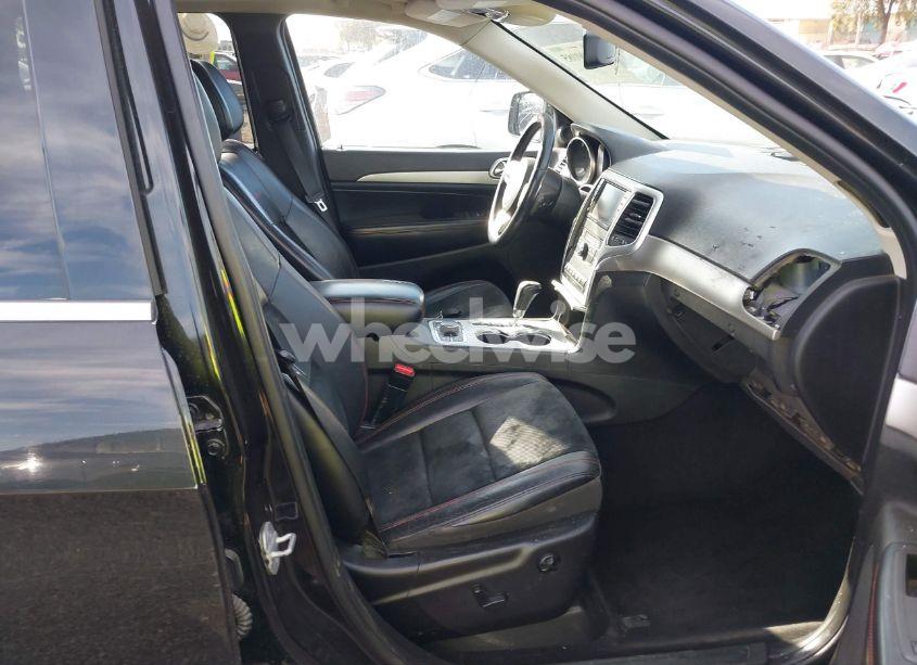 Photo 4 of 2013 Jeep Grand CHEROKEE LAREDO TRAILHAWK (VIN 1C4RJFAT6DC615253)