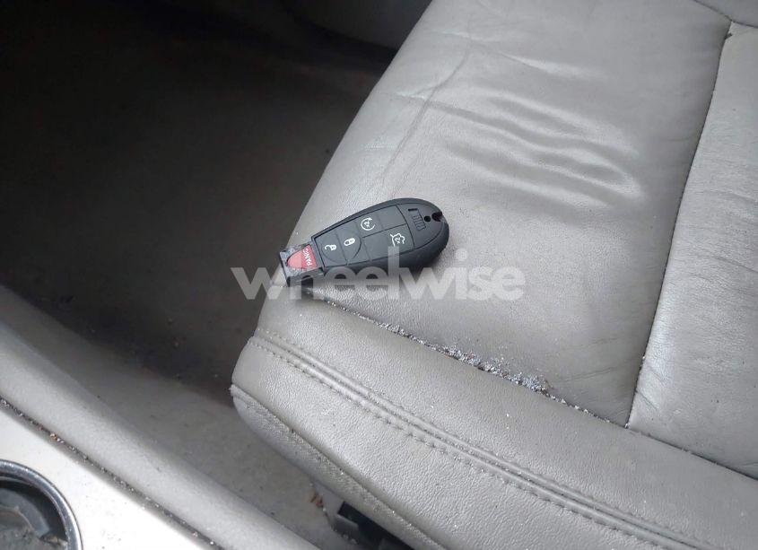 Photo 11 of 2012 Jeep Grand CHEROKEE LAREDO (VIN 1C4RJFAT7CC106156)