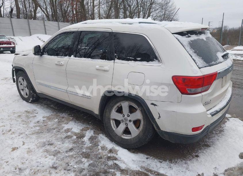 Photo 3 of 2012 Jeep Grand CHEROKEE LAREDO (VIN 1C4RJFAT7CC106156)