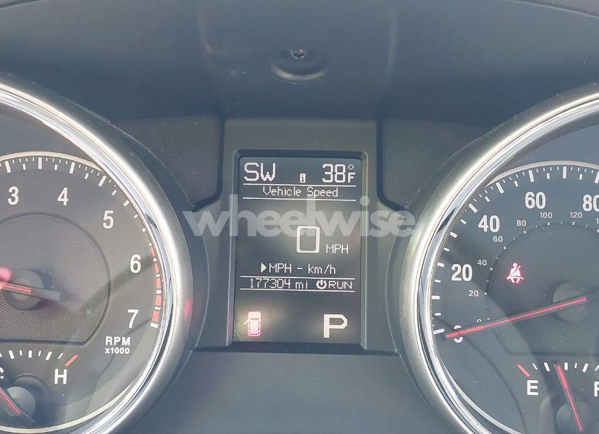 Photo 7 of 2012 Jeep Grand CHEROKEE LAREDO (VIN 1C4RJFAT7CC228676)