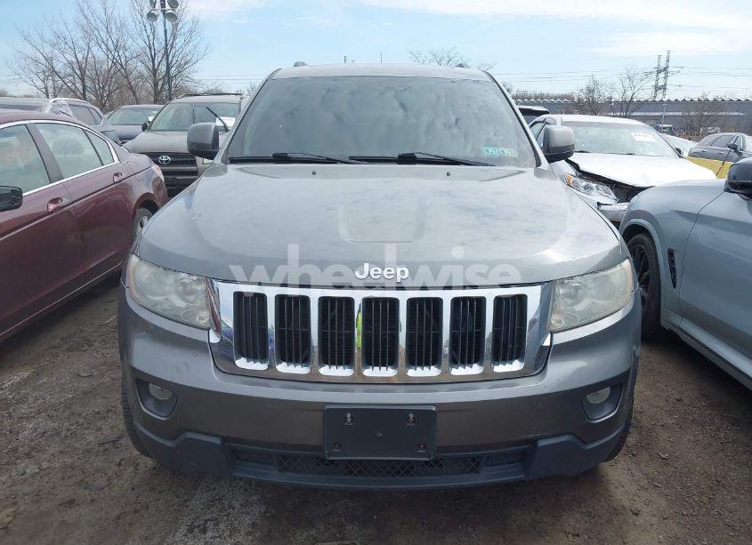 Photo 12 of 2012 Jeep Grand CHEROKEE LAREDO (VIN 1C4RJFAT8CC284447)