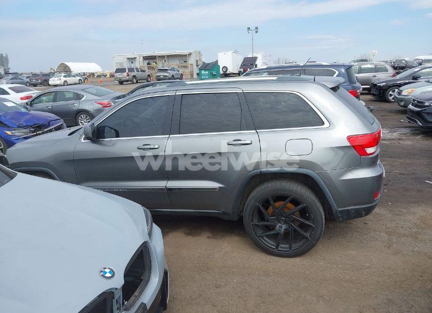 Photo 14 of 2012 Jeep Grand CHEROKEE LAREDO (VIN 1C4RJFAT8CC284447)