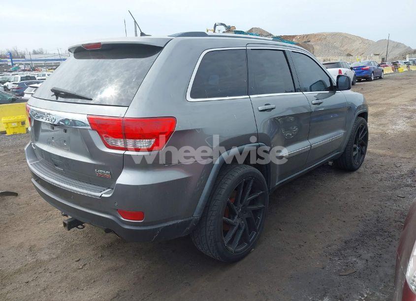 Photo 4 of 2012 Jeep Grand CHEROKEE LAREDO (VIN 1C4RJFAT8CC284447)