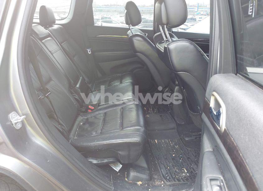 Photo 8 of 2012 Jeep Grand CHEROKEE LAREDO (VIN 1C4RJFAT8CC284447)