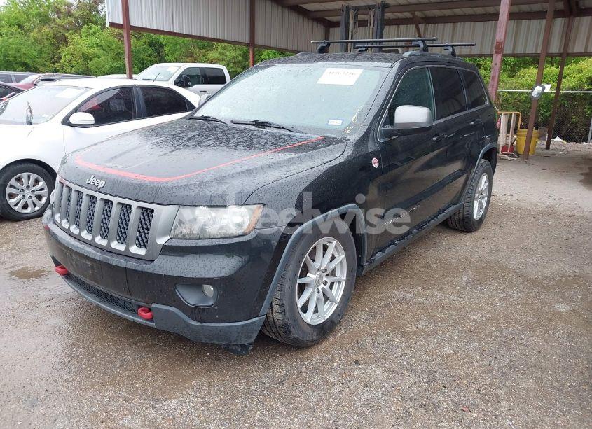 Photo 2 of 2013 Jeep Grand CHEROKEE LAREDO ALTITUDE (VIN 1C4RJFAT8DC589836)