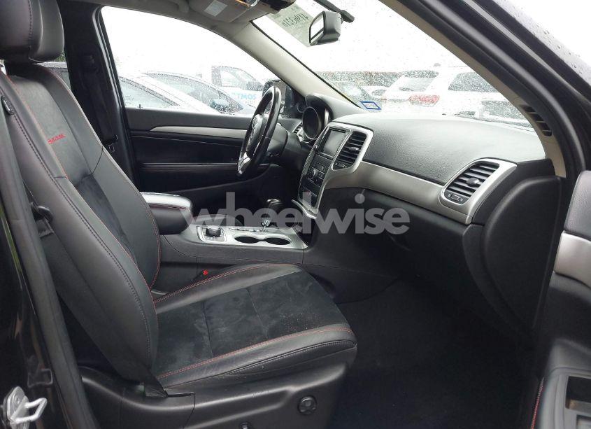 Photo 5 of 2013 Jeep Grand CHEROKEE LAREDO ALTITUDE (VIN 1C4RJFAT8DC589836)