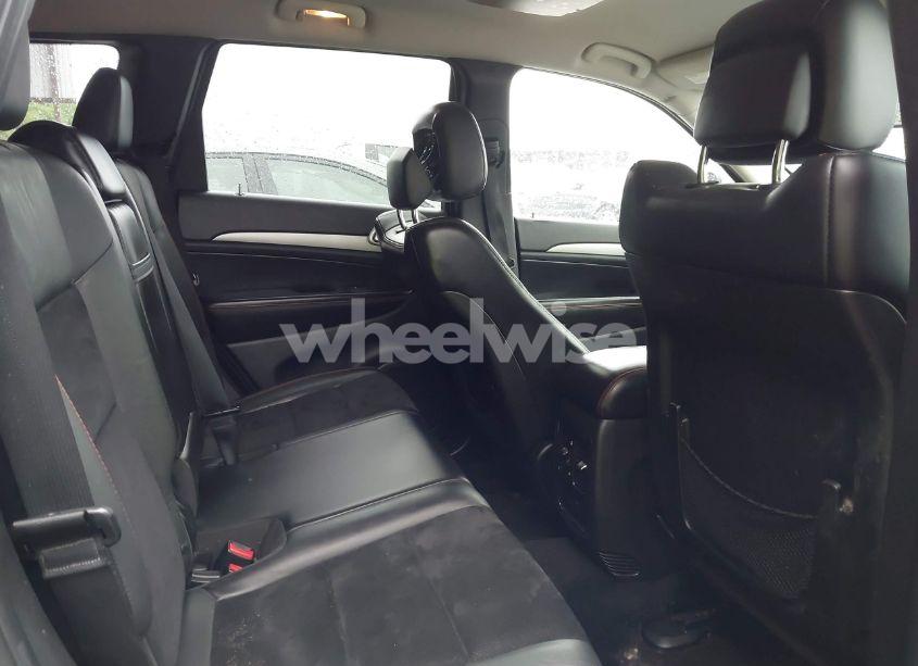 Photo 8 of 2013 Jeep Grand CHEROKEE LAREDO ALTITUDE (VIN 1C4RJFAT8DC589836)