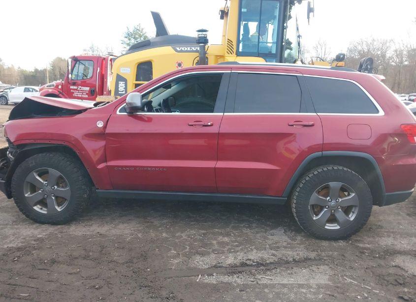 Photo 14 of 2013 Jeep Grand CHEROKEE LAREDO TRAILHAWK (VIN 1C4RJFATXDC615594)