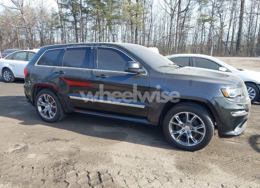 Photo 12 of 2013 Jeep Grand CHEROKEE LAREDO (VIN 1C4RJFATXDC627115)