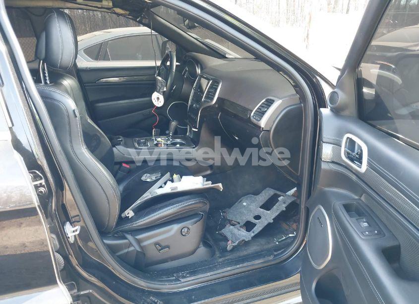 Photo 5 of 2013 Jeep Grand CHEROKEE LAREDO (VIN 1C4RJFATXDC627115)