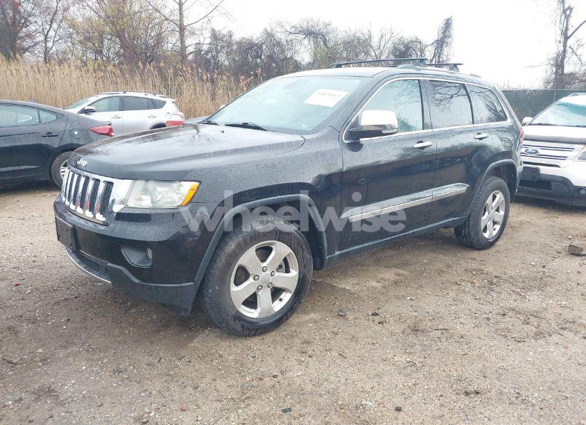 Photo 2 of 2013 Jeep Grand CHEROKEE LIMITED (VIN 1C4RJFBG0DC656382)