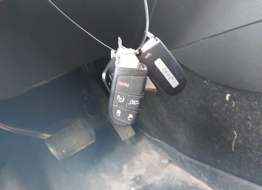 Photo 11 of 2014 Jeep Grand CHEROKEE LIMITED (VIN 1C4RJFBG0EC518634)