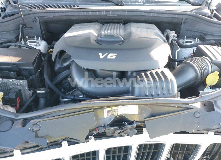 Photo 10 of 2015 Jeep Grand CHEROKEE LIMITED (VIN 1C4RJFBG0FC663822)