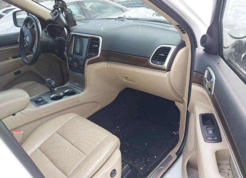 Photo 5 of 2015 Jeep Grand CHEROKEE LIMITED (VIN 1C4RJFBG0FC738387)