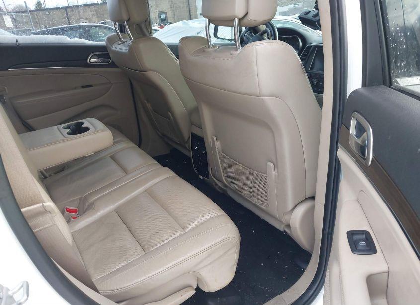 Photo 8 of 2015 Jeep Grand CHEROKEE LIMITED (VIN 1C4RJFBG0FC738387)