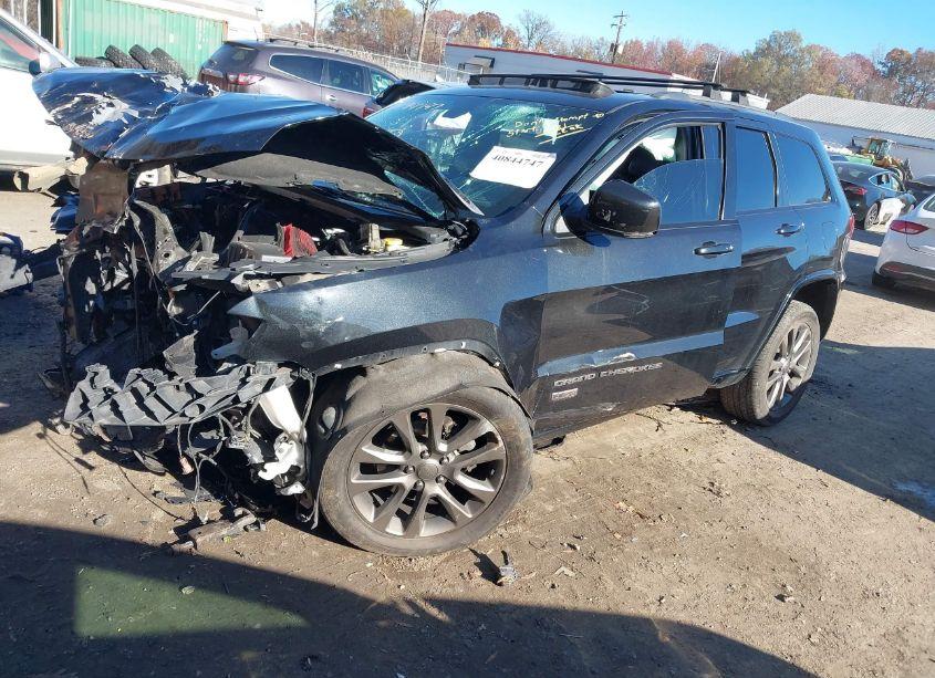 Photo 2 of 2016 Jeep Grand CHEROKEE LIMITED 75TH ANNIVERSARY (VIN 1C4RJFBG0GC360511)