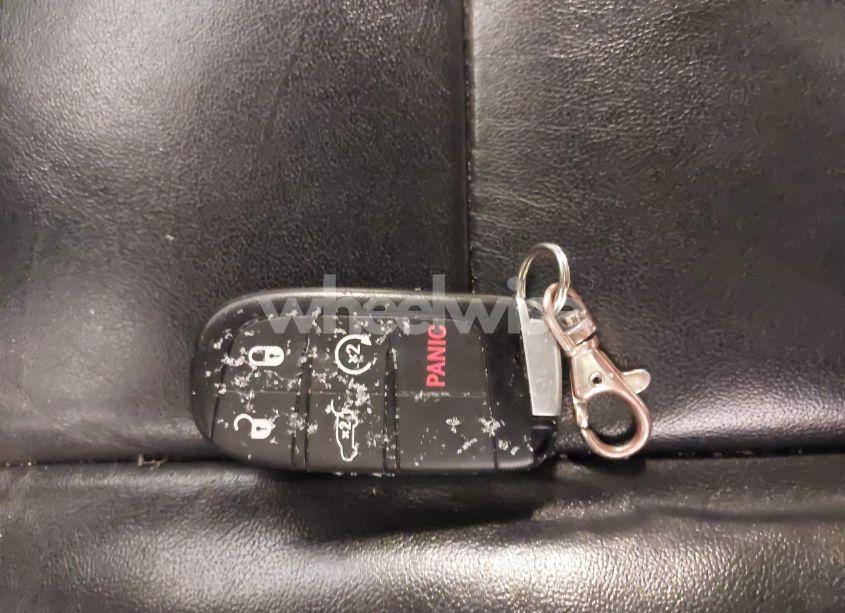 Photo 11 of 2016 Jeep Grand CHEROKEE LIMITED (VIN 1C4RJFBG0GC399454)