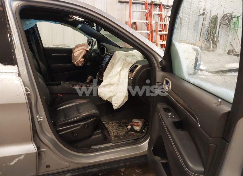 Photo 5 of 2016 Jeep Grand CHEROKEE LIMITED (VIN 1C4RJFBG0GC399454)