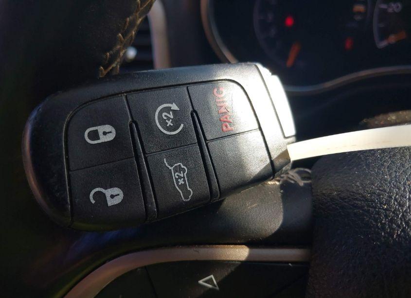 Photo 11 of 2016 Jeep Grand CHEROKEE LIMITED (VIN 1C4RJFBG0GC418438)