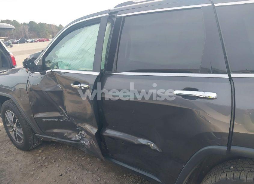 Photo 6 of 2017 Jeep Grand CHEROKEE LIMITED 4X4 (VIN 1C4RJFBG0HC635019)