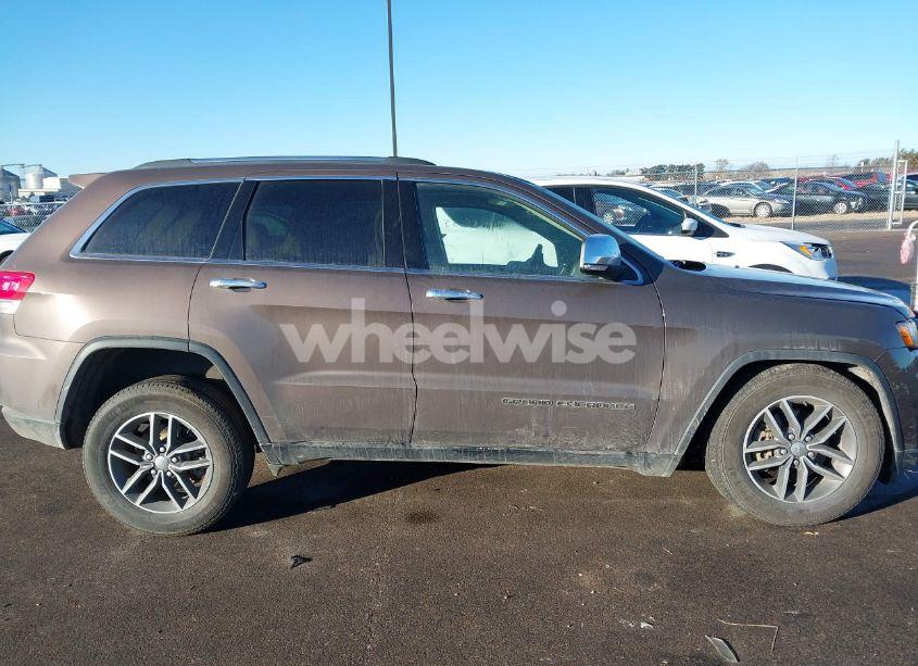 Photo 14 of 2017 Jeep Grand CHEROKEE LIMITED 4X4 (VIN 1C4RJFBG0HC842106)