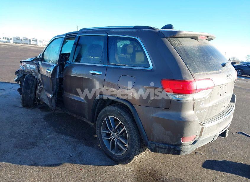 Photo 3 of 2017 Jeep Grand CHEROKEE LIMITED 4X4 (VIN 1C4RJFBG0HC842106)