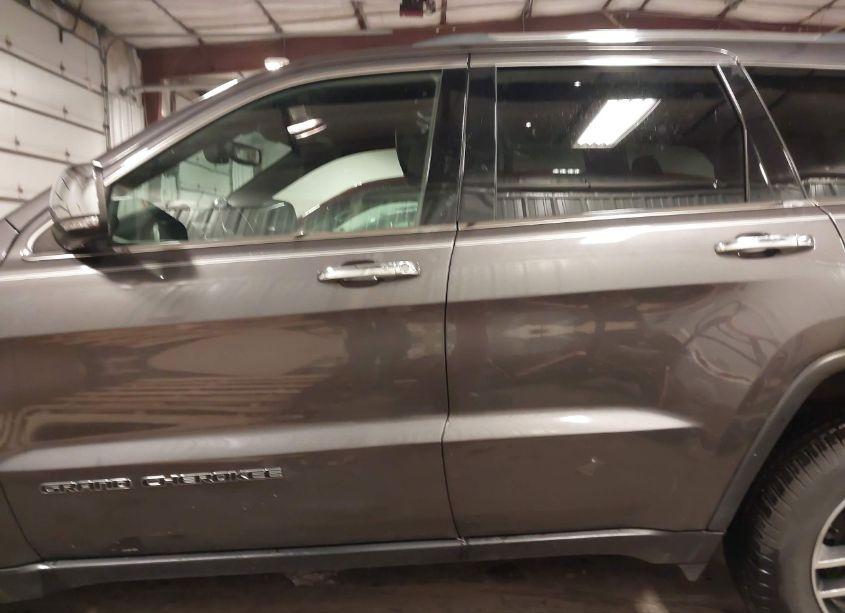 Photo 15 of 2018 Jeep Grand CHEROKEE LIMITED 4X4 (VIN 1C4RJFBG0JC248976)