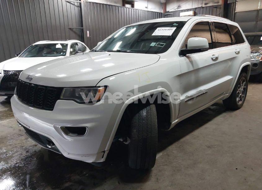 Photo 2 of 2018 Jeep Grand CHEROKEE STERLING EDITION 4X4 (VIN 1C4RJFBG0JC263185)