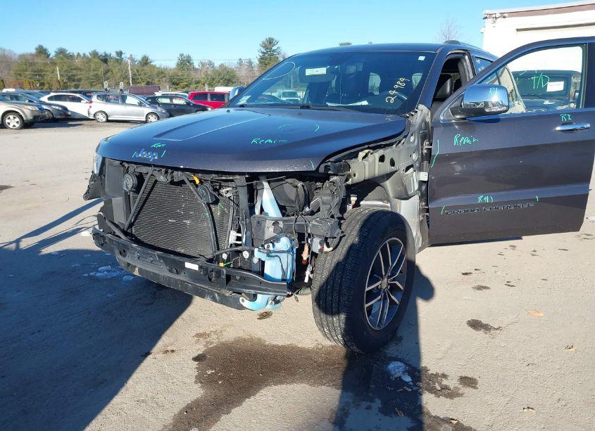 Photo 6 of 2018 Jeep Grand CHEROKEE LIMITED 4X4 (VIN 1C4RJFBG0JC370589)