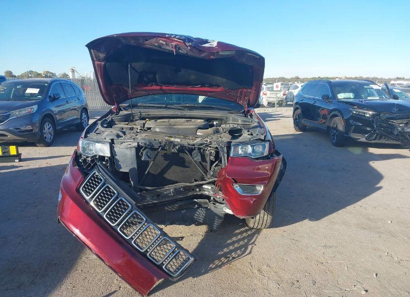 Photo 11 of 2018 Jeep Grand CHEROKEE LIMITED 4X4 (VIN 1C4RJFBG0JC508762)