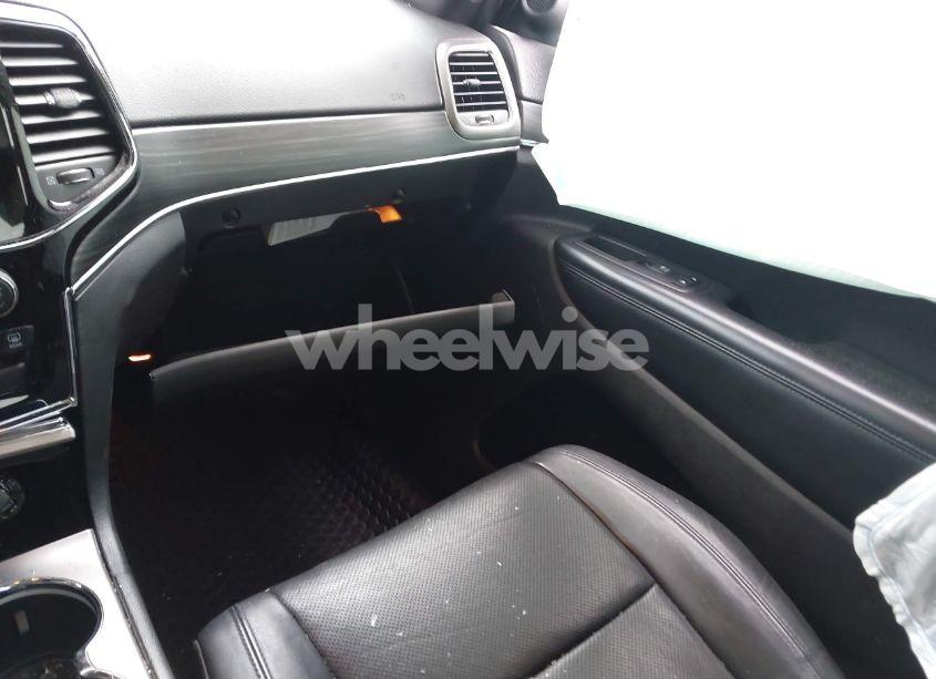 Photo 5 of 2019 Jeep Grand CHEROKEE LIMITED 4X4 (VIN 1C4RJFBG0KC609267)