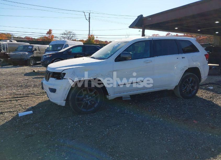 Photo 2 of 2021 Jeep Grand CHEROKEE 80TH ANNIVERSARY 4X4 (VIN 1C4RJFBG0MC585538)