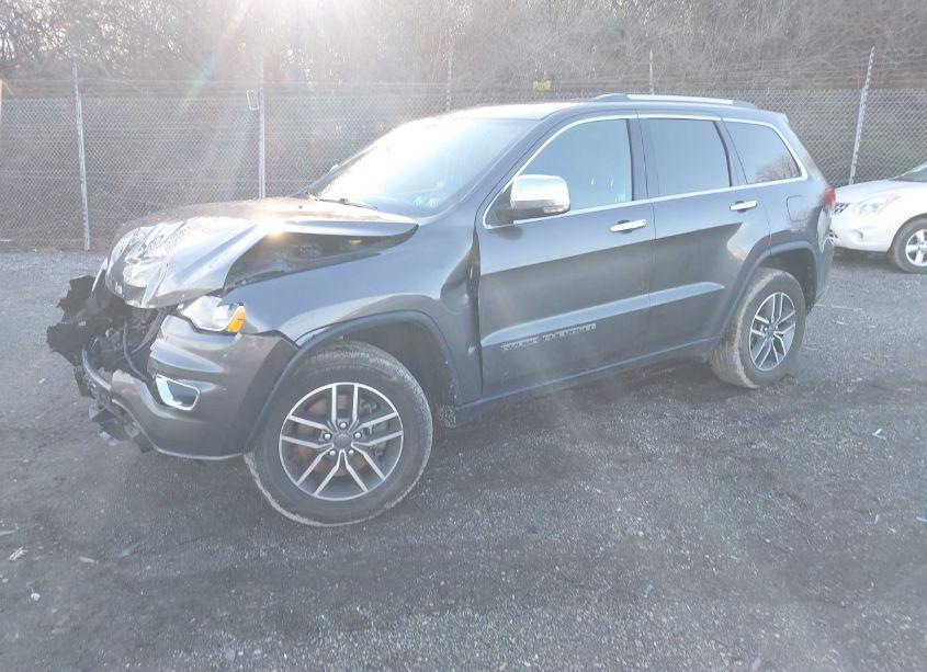 Photo 2 of 2021 Jeep Grand CHEROKEE LIMITED 4X4 (VIN 1C4RJFBG0MC670623)