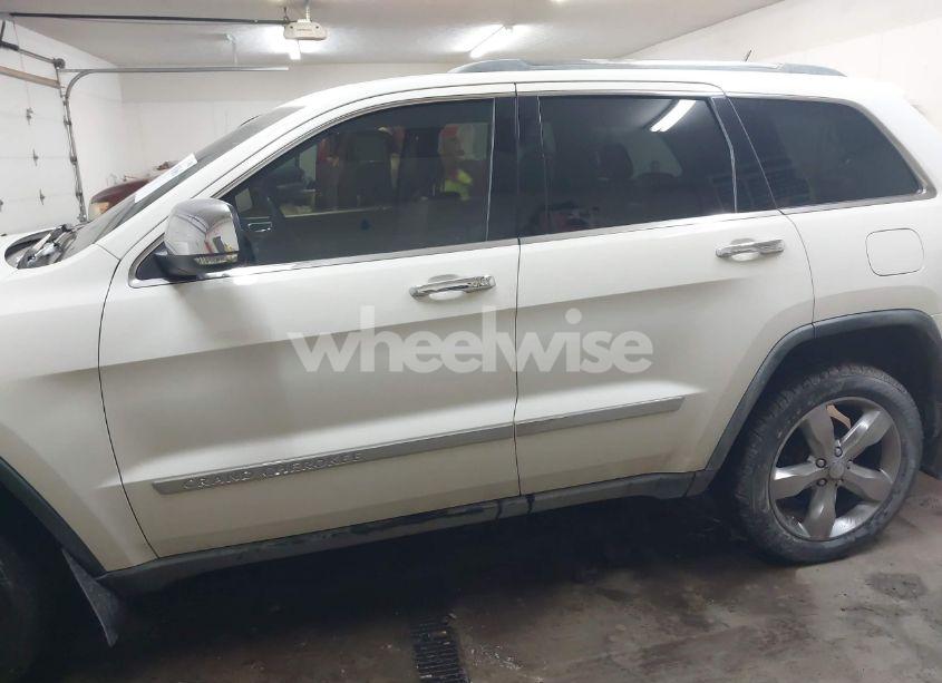 Photo 15 of 2012 Jeep Grand CHEROKEE LIMITED (VIN 1C4RJFBG1CC115792)