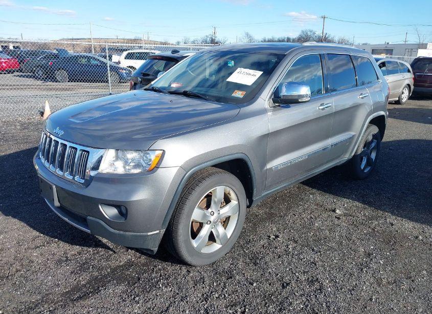 Photo 2 of 2012 Jeep Grand CHEROKEE LIMITED (VIN 1C4RJFBG1CC174907)