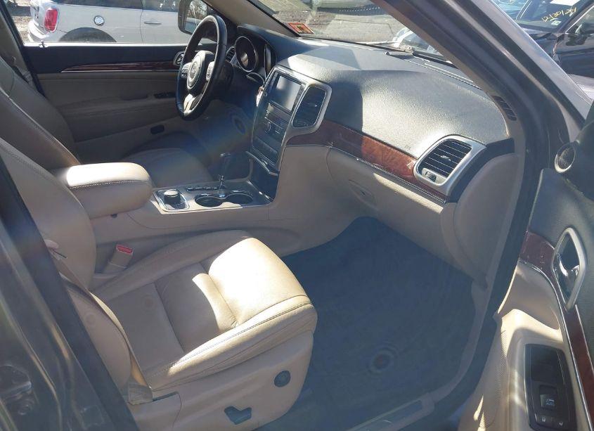 Photo 5 of 2012 Jeep Grand CHEROKEE LIMITED (VIN 1C4RJFBG1CC174907)