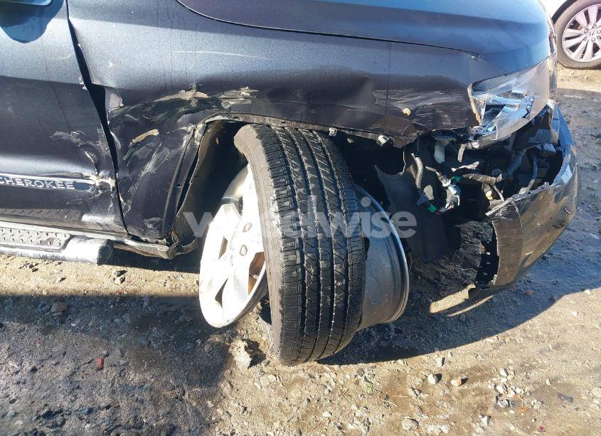 Photo 6 of 2013 Jeep Grand CHEROKEE LIMITED (VIN 1C4RJFBG1DC522724)