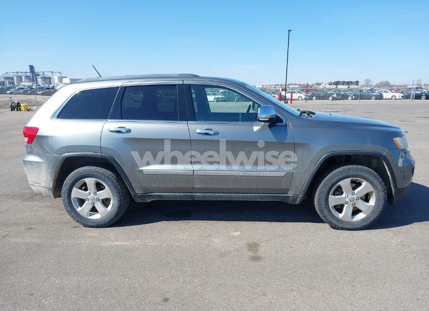 Photo 13 of 2013 Jeep Grand CHEROKEE LIMITED (VIN 1C4RJFBG1DC616179)