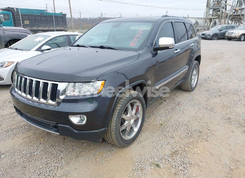 Photo 2 of 2013 Jeep Grand CHEROKEE LIMITED (VIN 1C4RJFBG1DC618482)