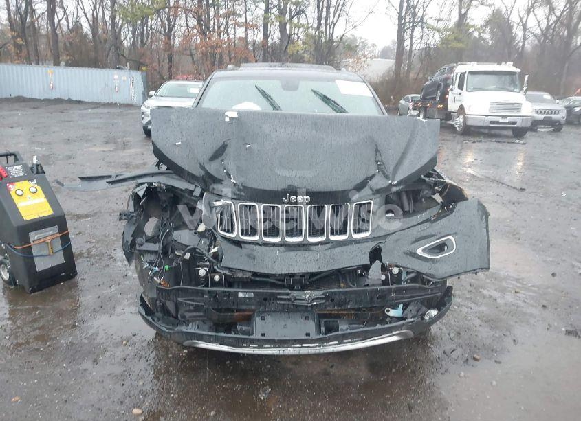 Photo 11 of 2015 Jeep Grand CHEROKEE LIMITED (VIN 1C4RJFBG1FC828941)