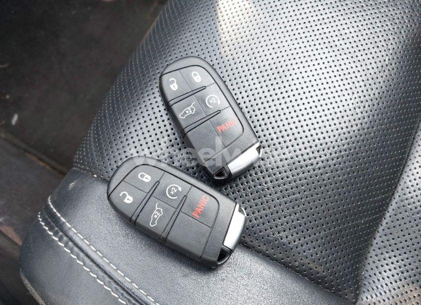 Photo 11 of 2016 Jeep Grand CHEROKEE LIMITED (VIN 1C4RJFBG1GC450086)