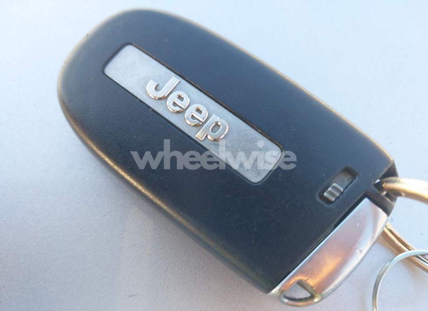 Photo 11 of 2017 Jeep Grand CHEROKEE LIMITED 4X4 (VIN 1C4RJFBG1HC861649)