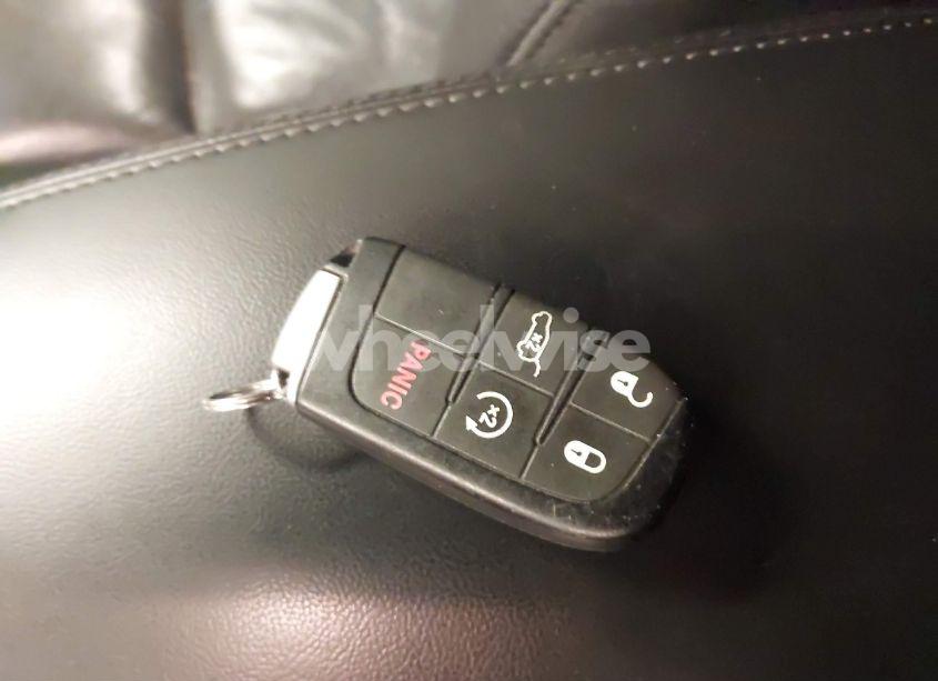 Photo 11 of 2018 Jeep Grand CHEROKEE LIMITED 4X4 (VIN 1C4RJFBG1JC357205)